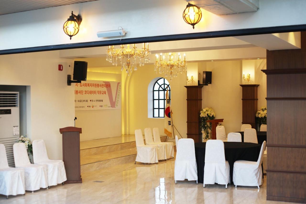 Jeonju Tourist Hotel Exterior photo