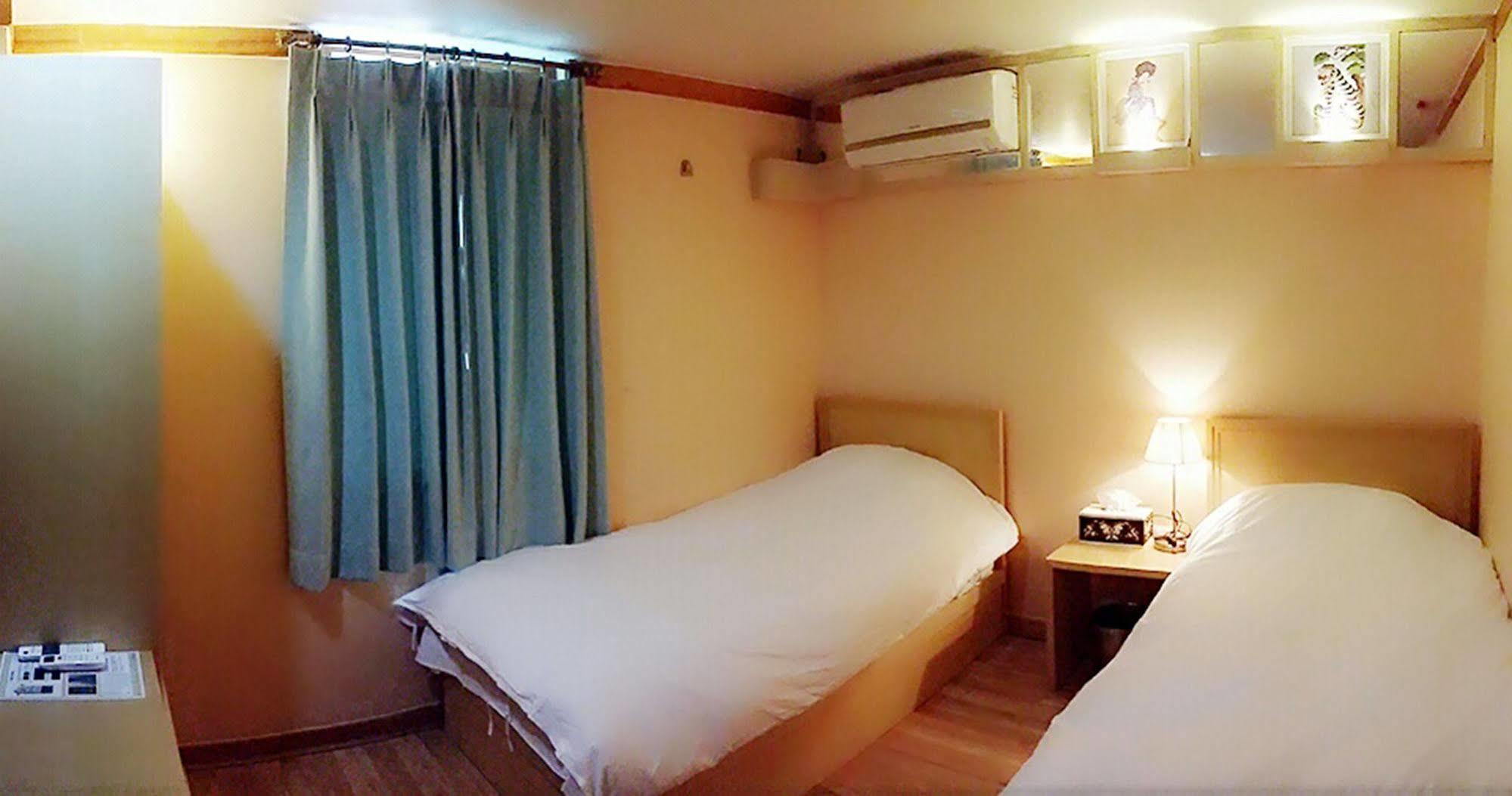 Jeonju Tourist Hotel Exterior photo